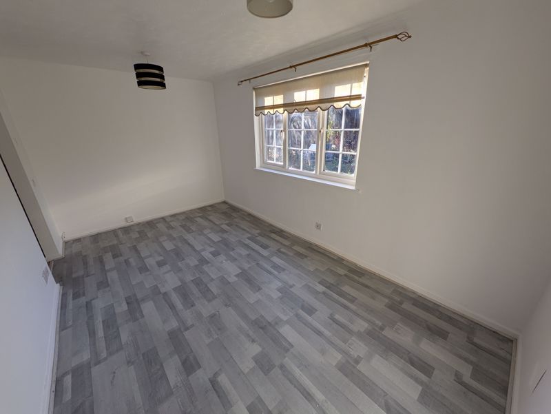 Property photo 2 of 7 Lounge