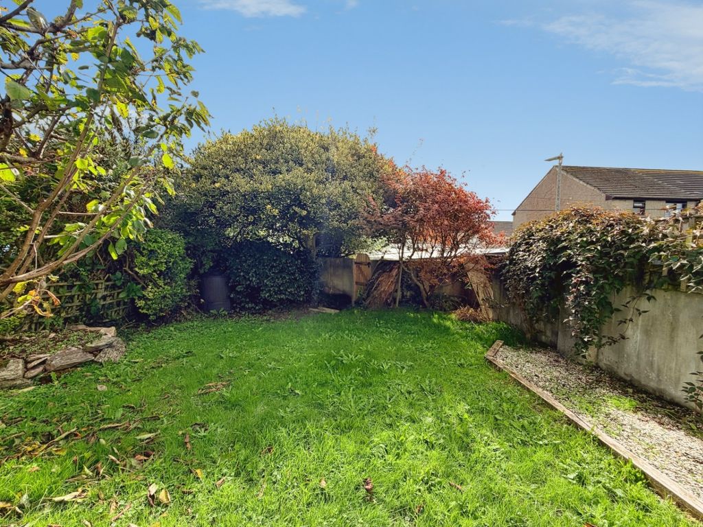 Property photo 3 of 15 5516907