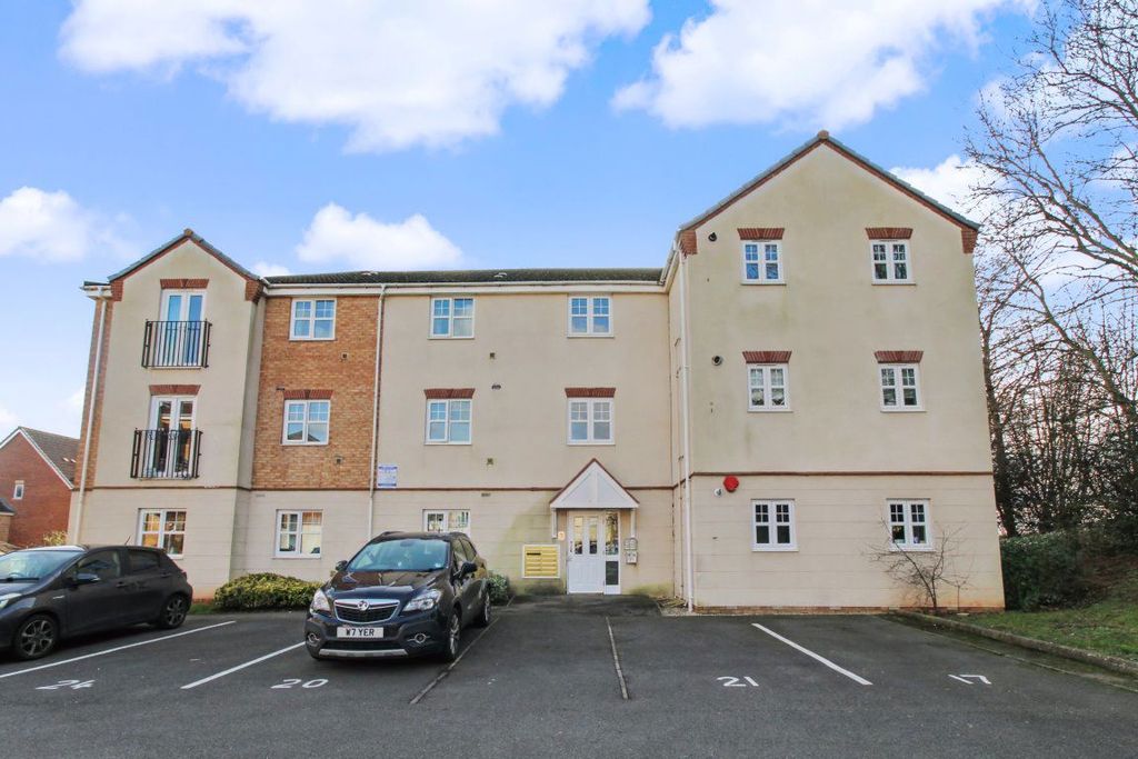 Property photo 1 of 12