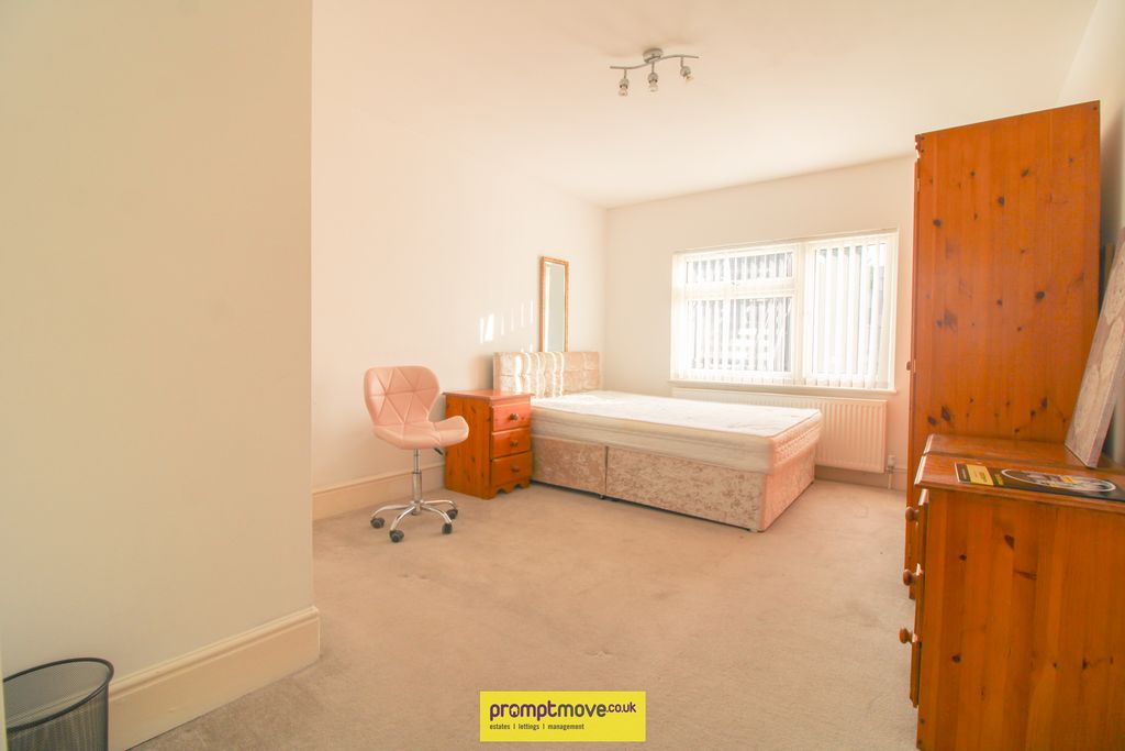 Property photo 1 of 9 Na