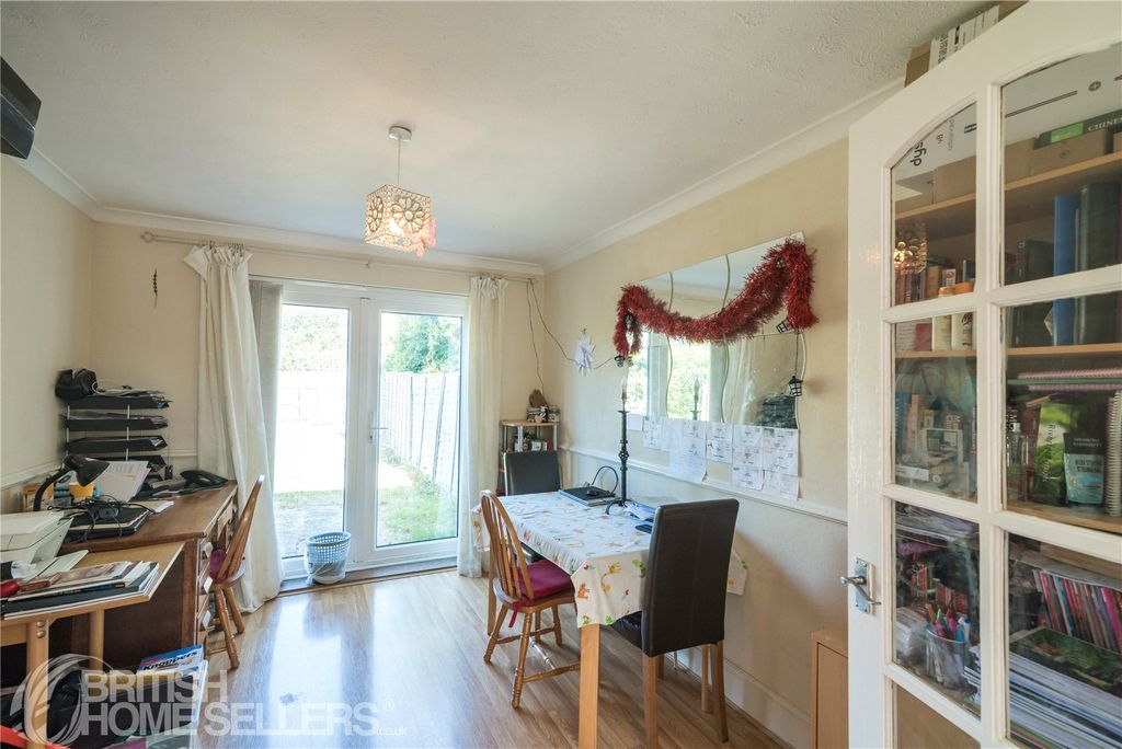 Property photo 3 of 15 Picture No. 07