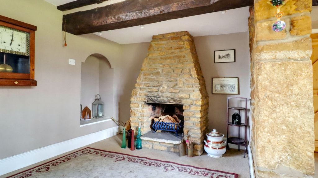 Property photo 3 of 29 Fireplace 1