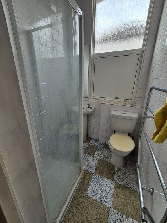 Property photo 3 of 9 Photo 3