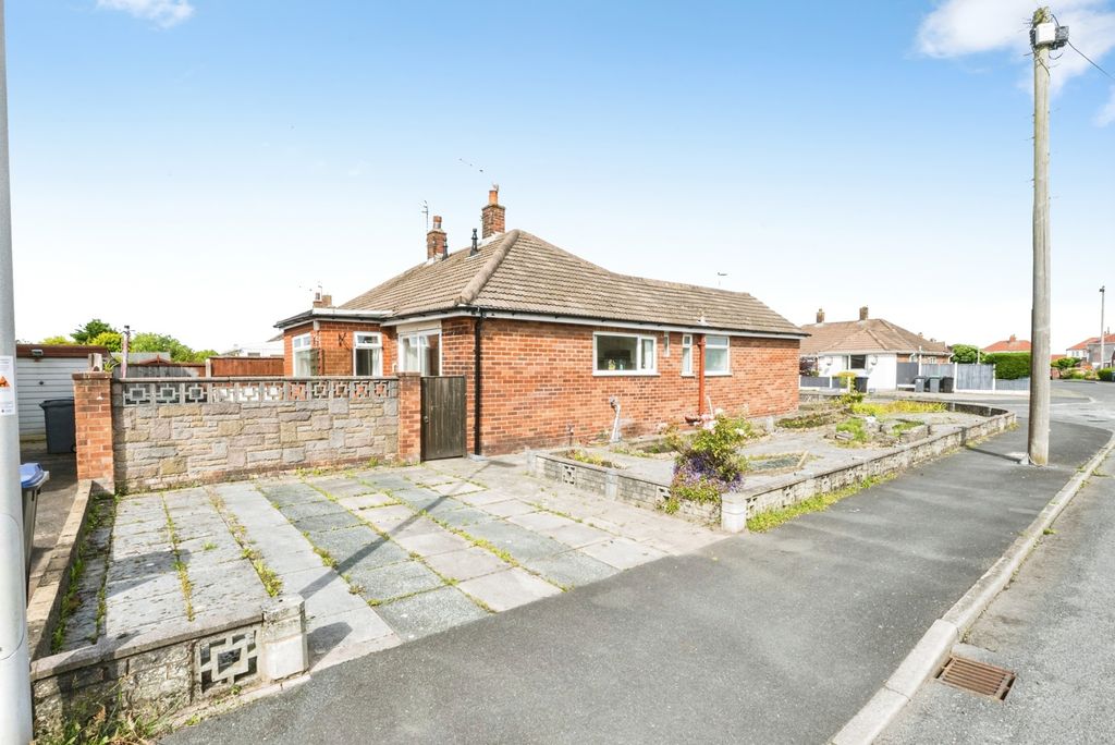 Property photo 1 of 26 Pbox-Img.Jpg