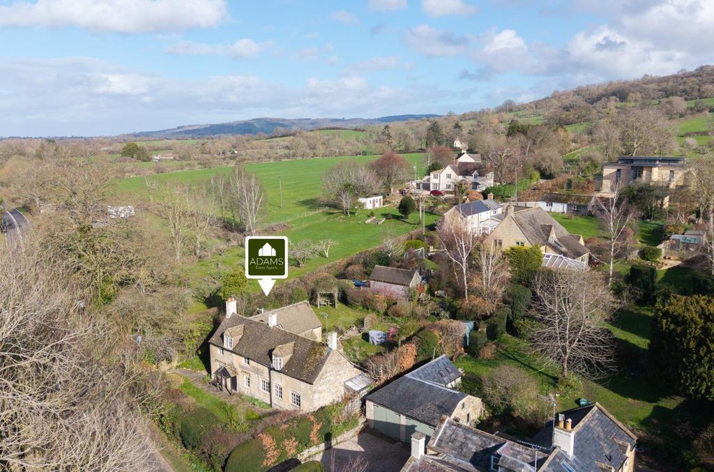 Property photo 2 of 25 Front