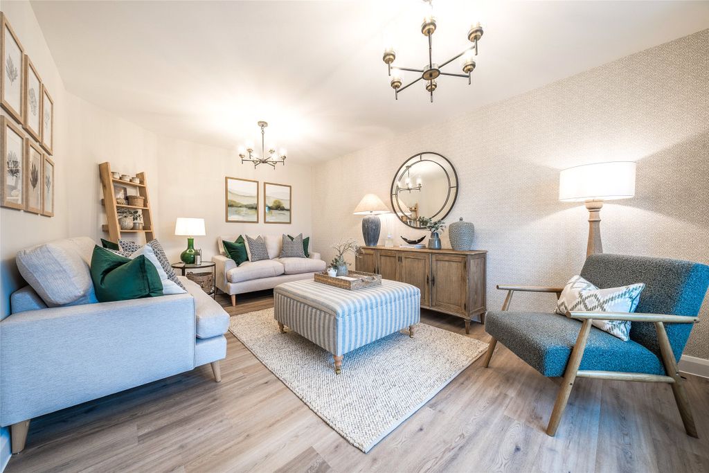 Property photo 2 of 18 Picture No. 16