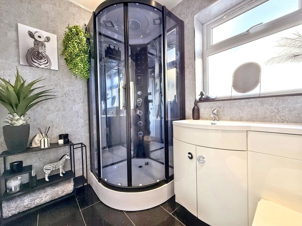 Additional image 24 of 7 bed detached house for saleSiskin Close, Hartlepool TS26