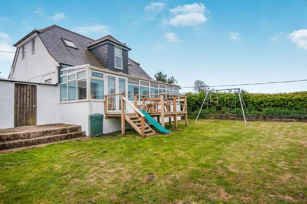 Property photo 2 of 6 B9Ff2F08E8ba541B136ba008293Dabb8.Jpg