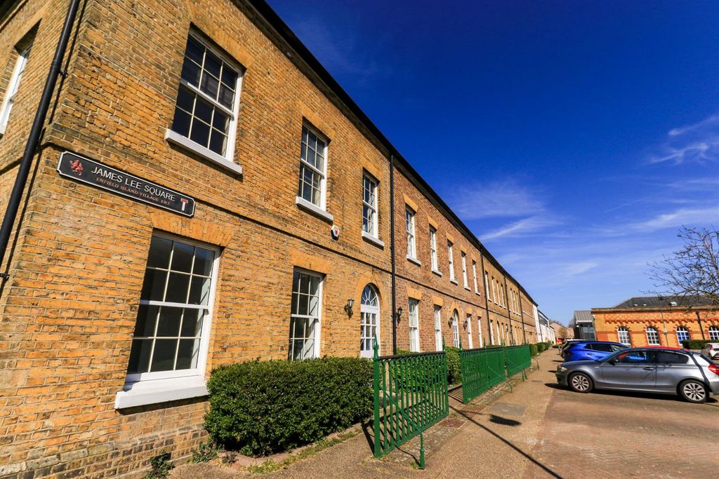 Property photo 2 of 18 Flat 1 James Lee Square.Jpg