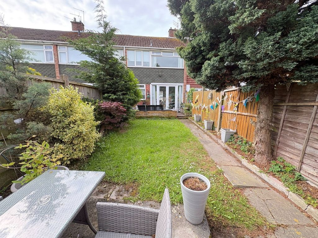 Property photo 3 of 23