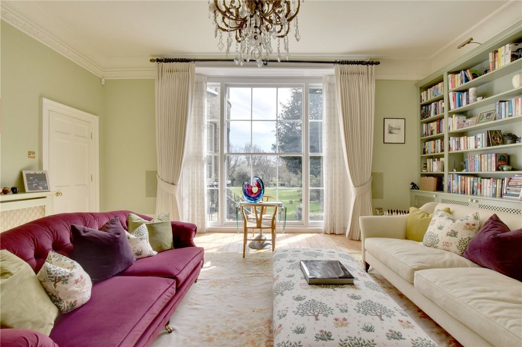 Property photo 2 of 30 Picture No. 28