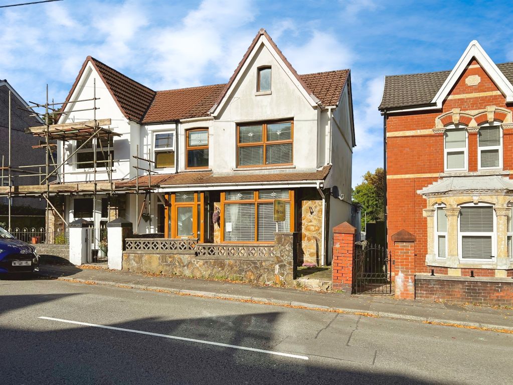 Property photo 1 of 9