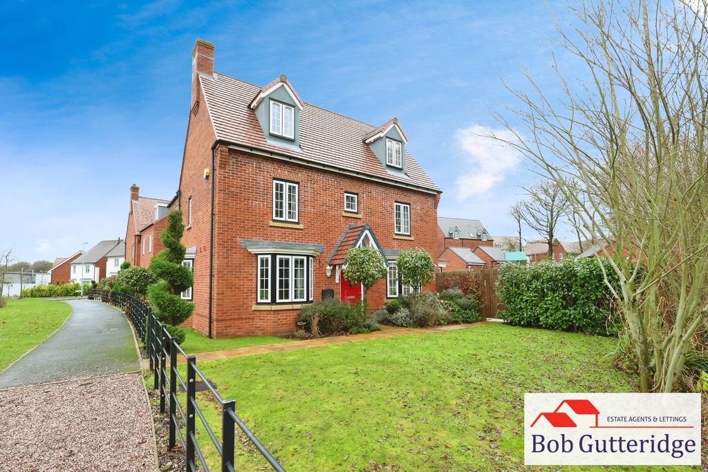 Property photo 1 of 39 Pbox-Img.Jpg