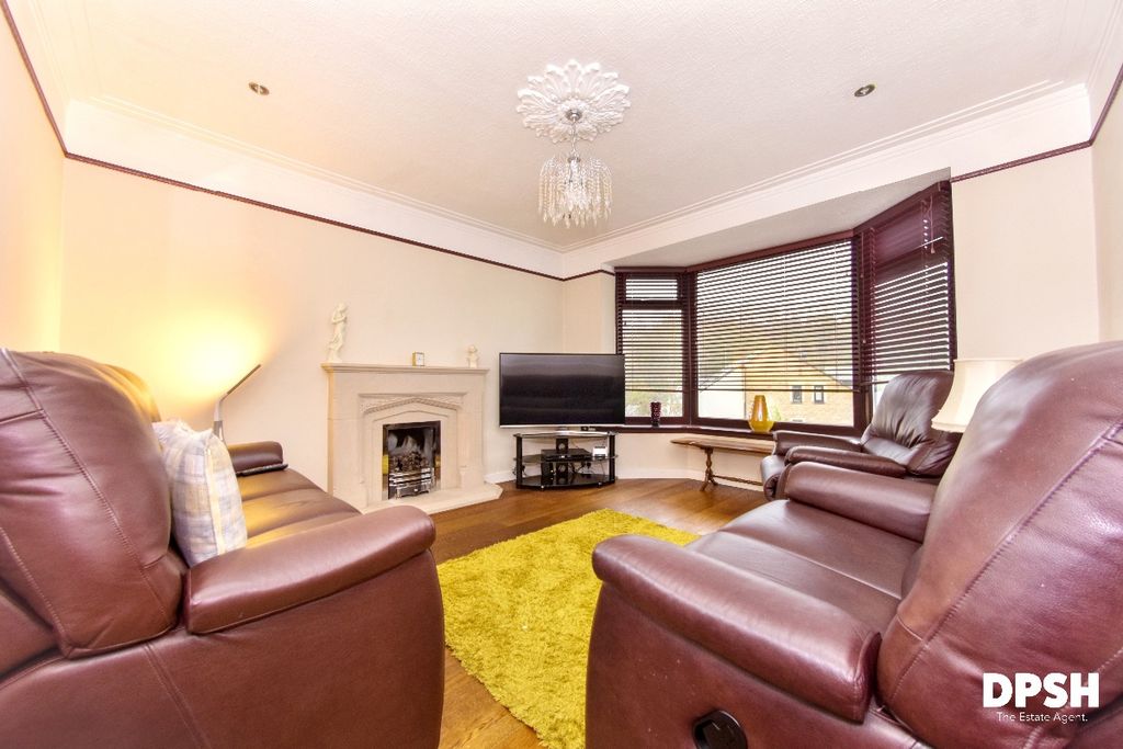 Property photo 3 of 31