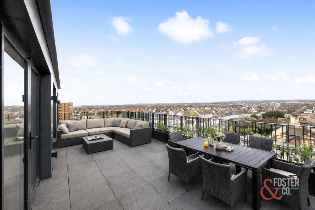 Property photo 2 of 16 Unknown.Png