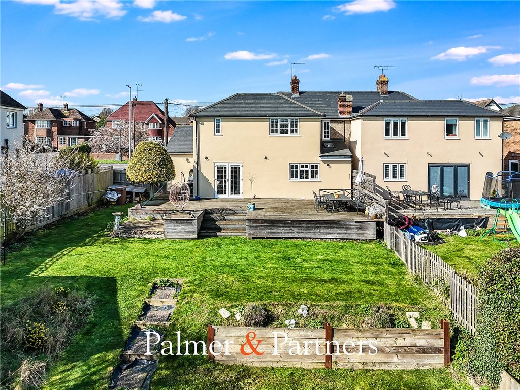 Property photo 2 of 22 Picture No. 18