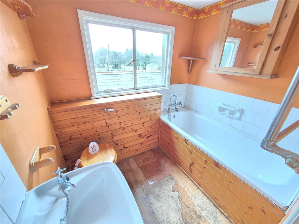 Property photo 3 of 11 Picture No. 14