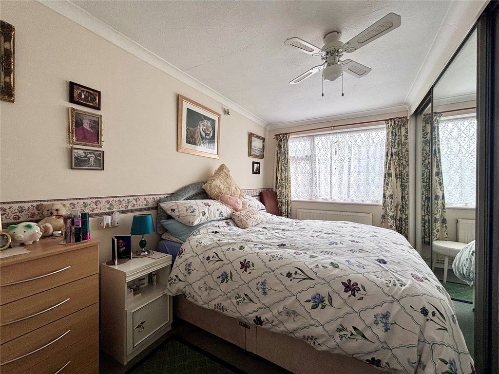 Property photo 3 of 16 Picture No. 19