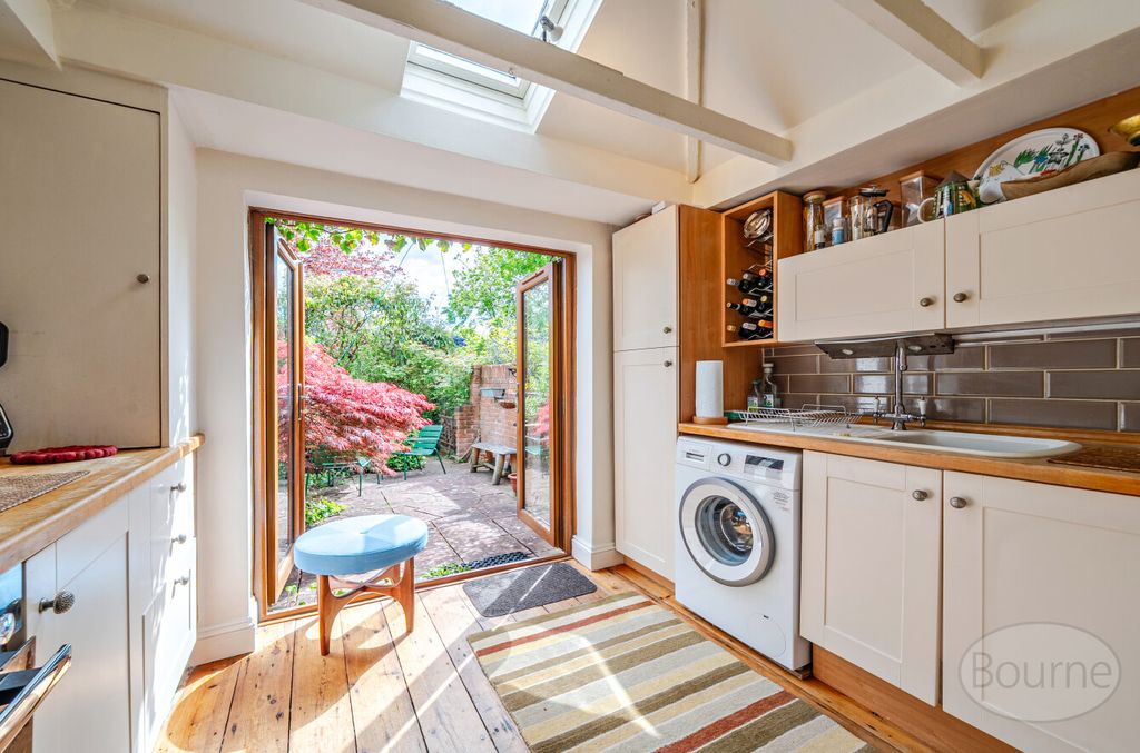 Property photo 2 of 24 5951308E-33A6-42B...