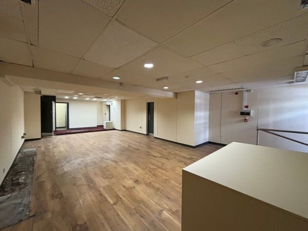 Property photo 2 of 7 Photo 9