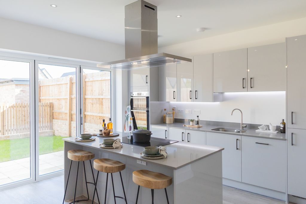 Property photo 2 of 24 250930W003