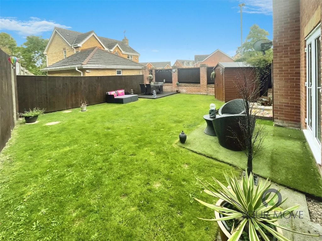 Property photo 3 of 21 Picture No. 31