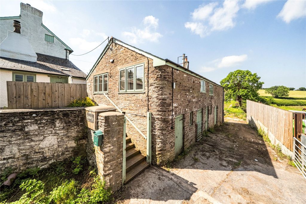 Property photo 1 of 13 Picture No. 01
