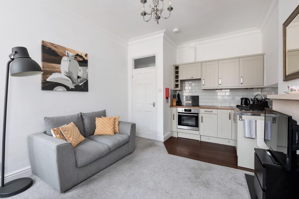 Property photo 2 of 16 Open Plan Living.Jpg