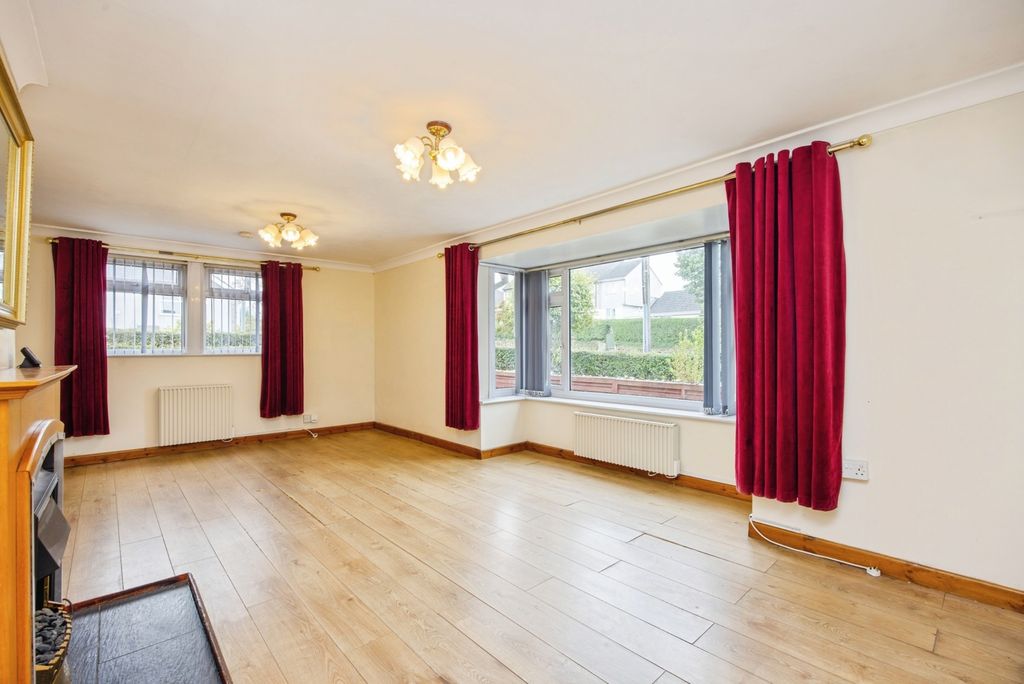 Property photo 3 of 22 Pbox-Img.Jpg