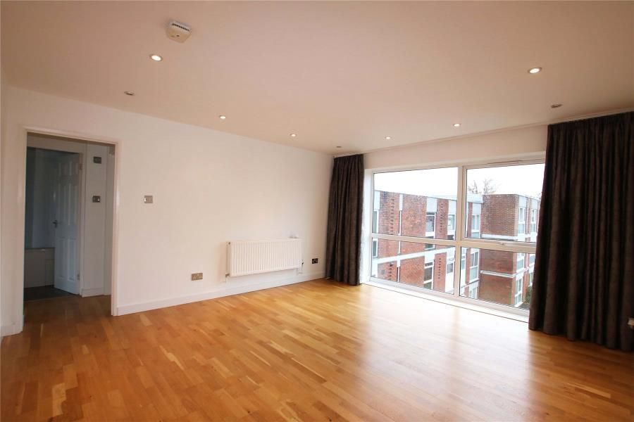 Property photo 3 of 7