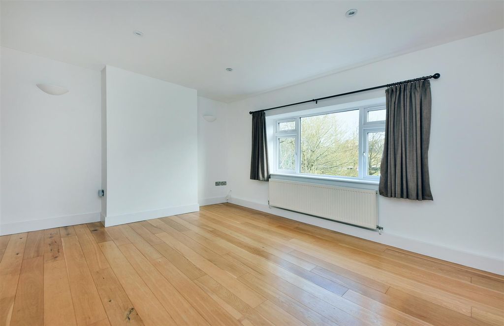 Property photo 3 of 9 Dsc_7048.Jpg