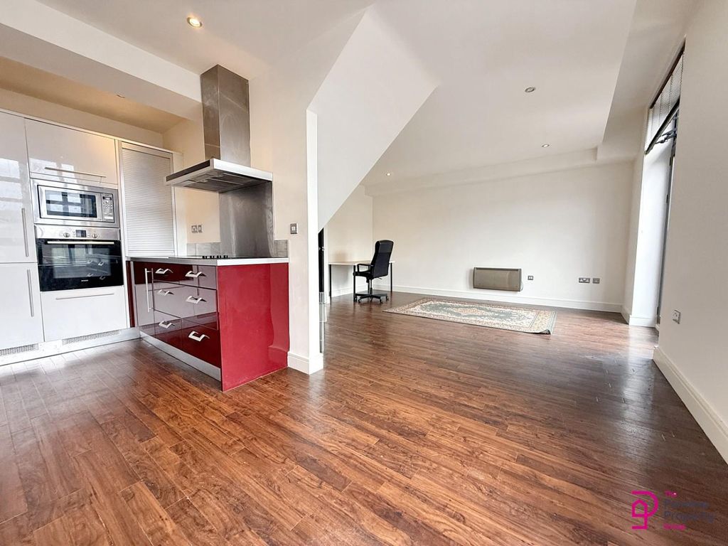 Property photo 3 of 18 Img_5118.Jpg