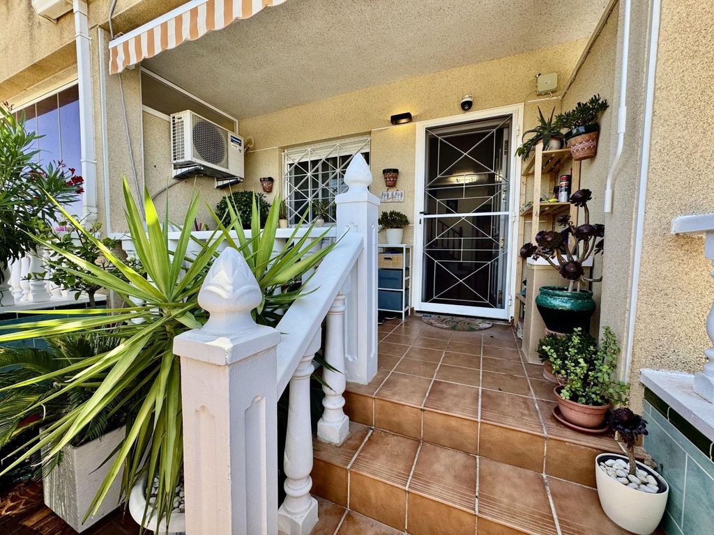 Property photo 3 of 34