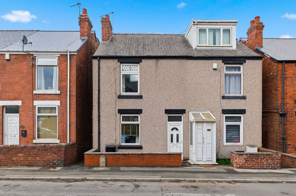 2 bed semi-detached house for saleJames Street, Chesterfield S41