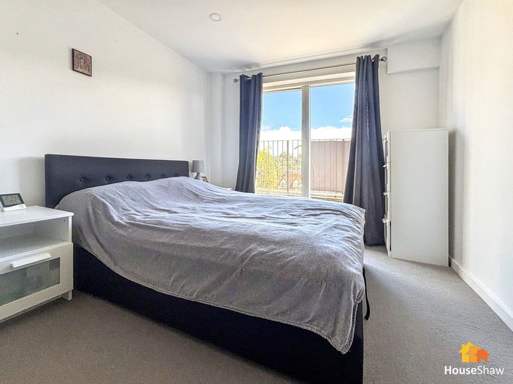 Additional image 9 of 1 bed flat for saleLindo Close, Chesham HP5