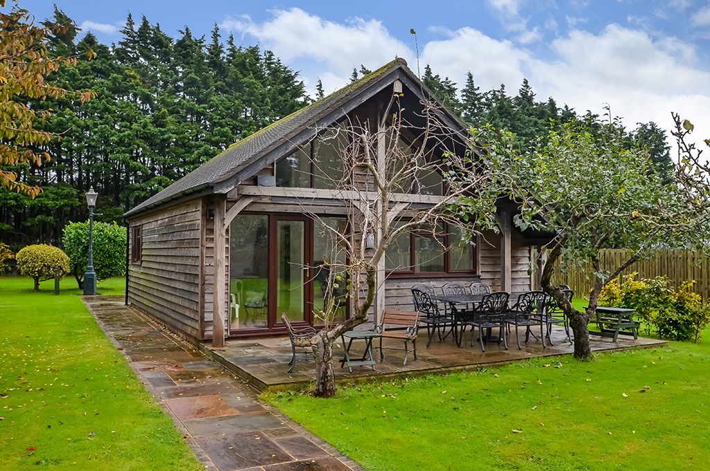 Property photo 3 of 35