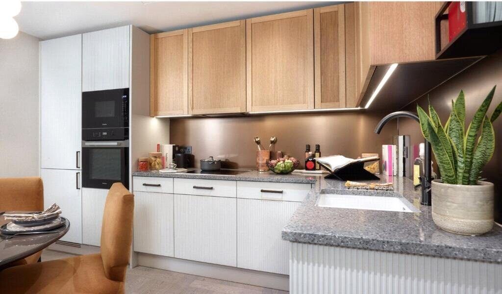 Property photo 3 of 9 Photo 3