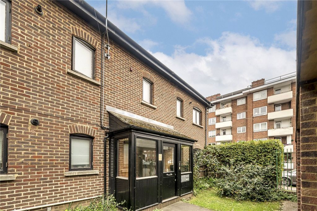 Property photo 1 of 7 Picture No. 08