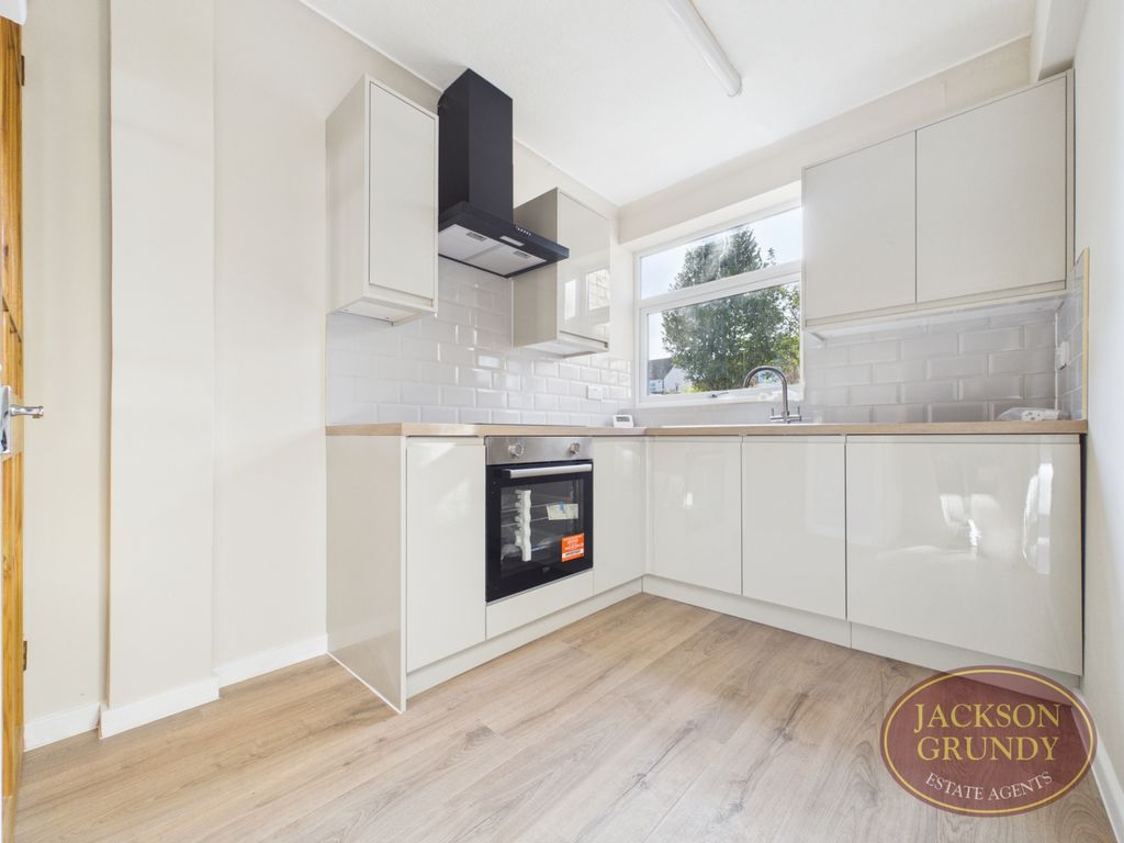 Property photo 2 of 15 Penrhyn Road