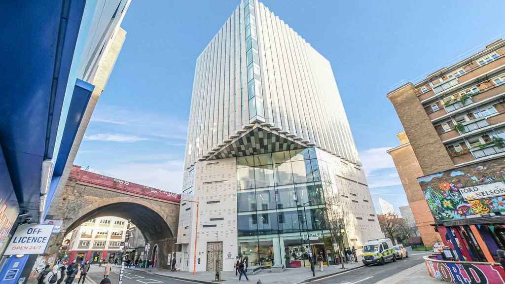 Property photo 1 of 8 Music Box