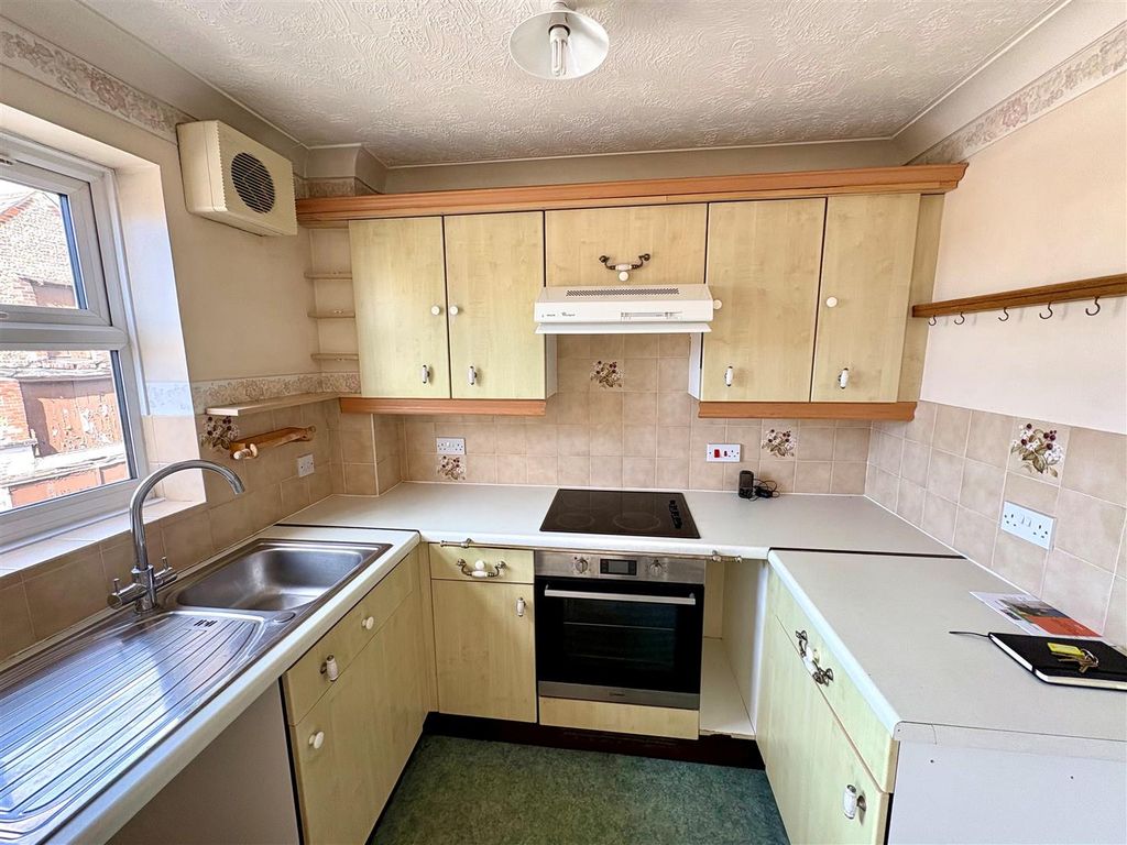 Property photo 2 of 6 7.Jpg