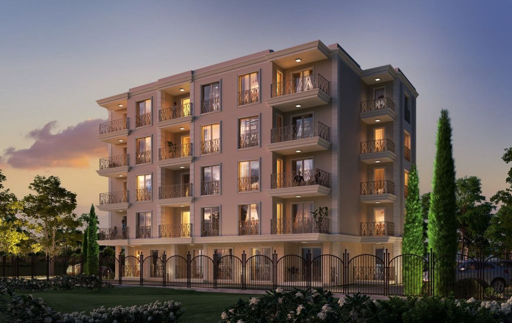 Property photo 2 of 17