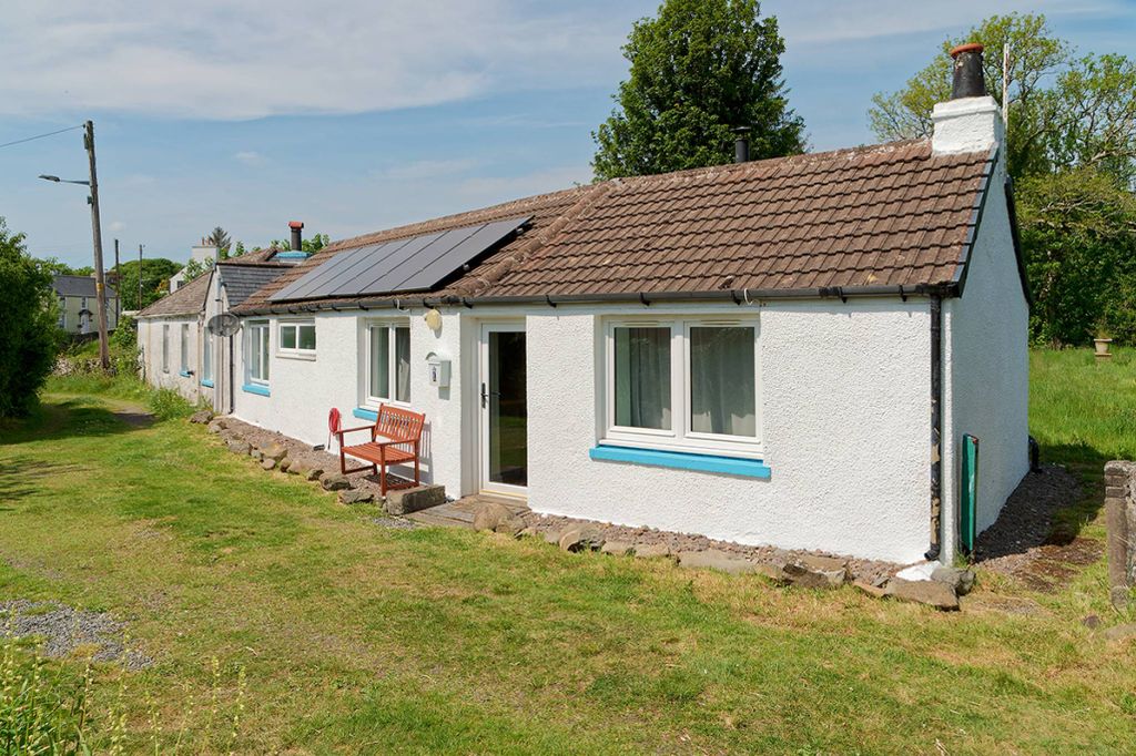 Property photo 1 of 25