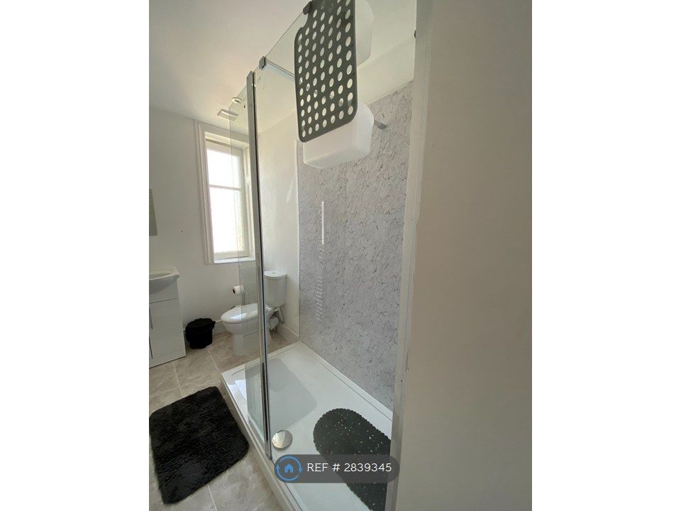 Additional image 15 of 2 bed flat to rentMostyn St, Llandudno LL30