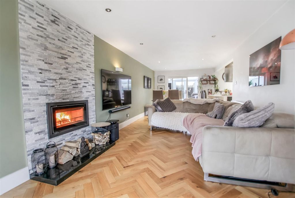 Property photo 2 of 27 Img_1597.Jpg