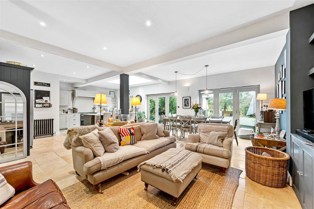 Property photo 2 of 27 File 9.Jpg