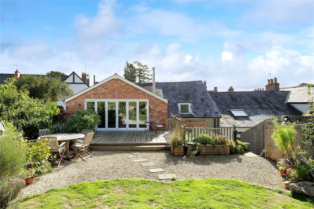 Property photo 2 of 22 Picture No. 06