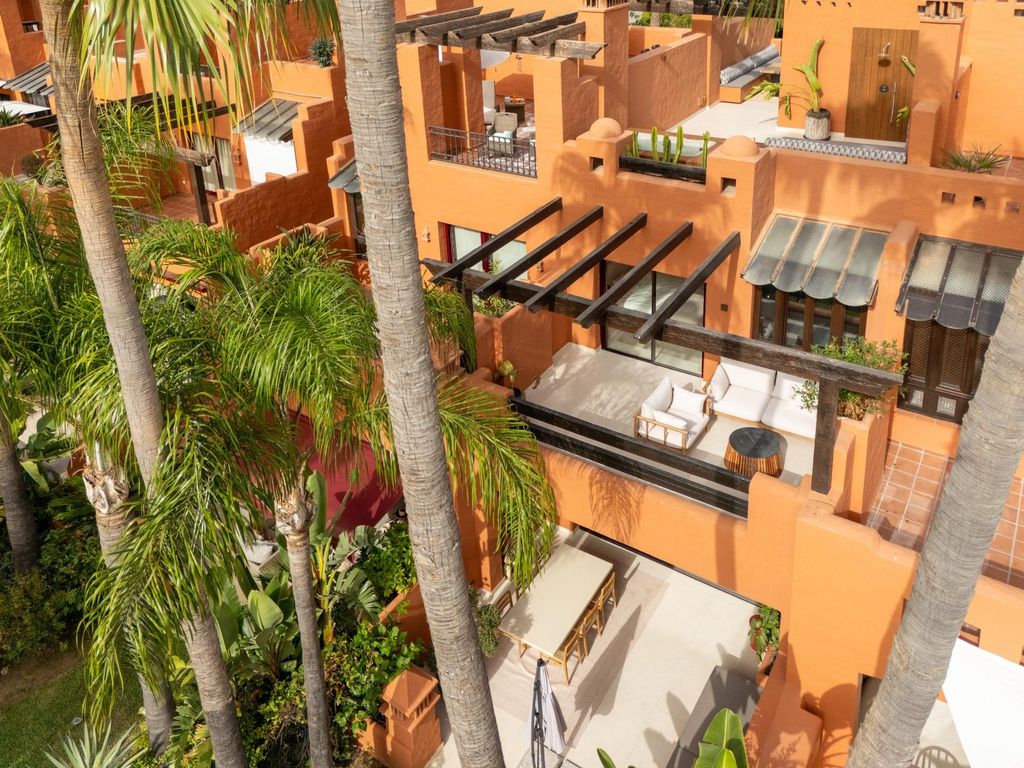 Property photo 2 of 58