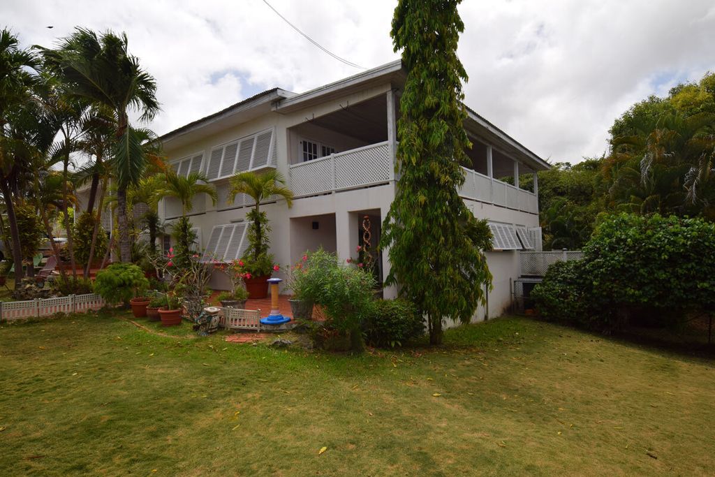 Property photo 1 of 5