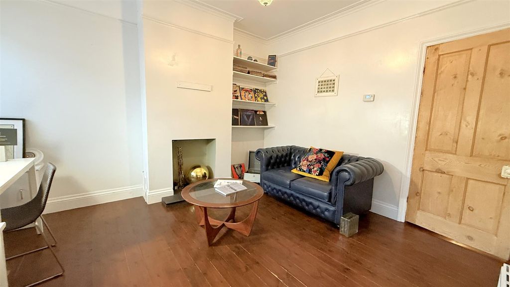 Property photo 3 of 22 Img_E6062.Jpg